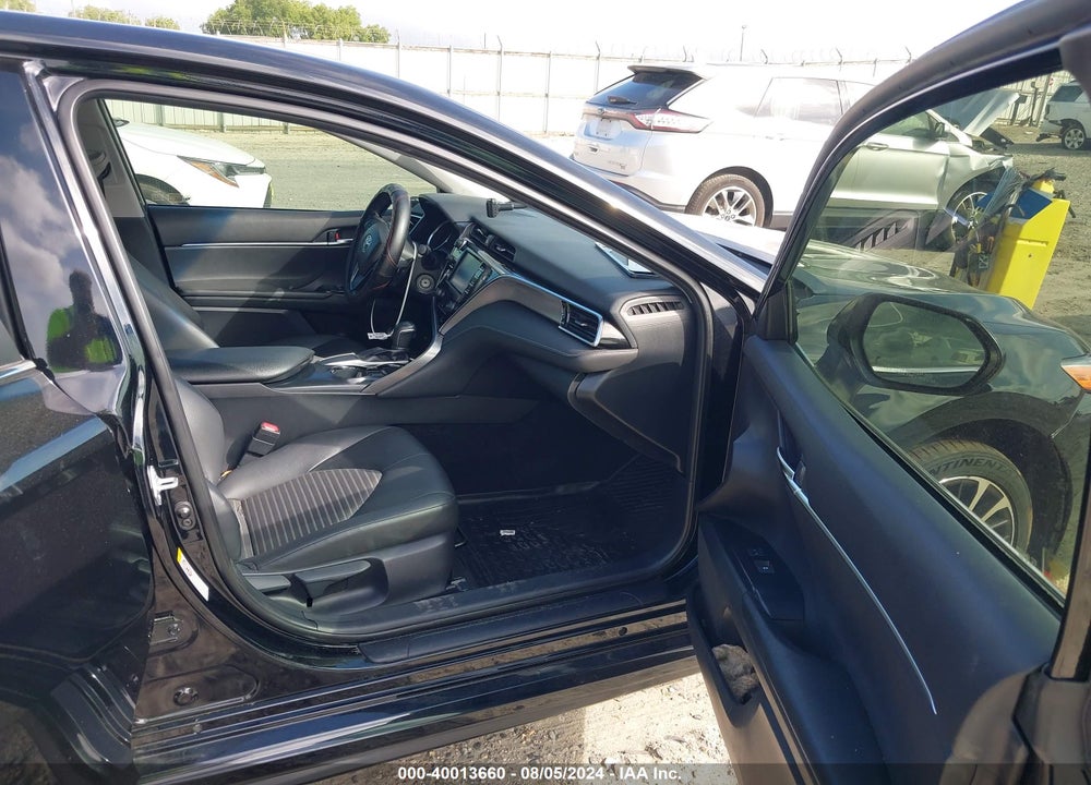 2018 TOYOTA CAMRY SE VIN: JTNB11HK4J3005246