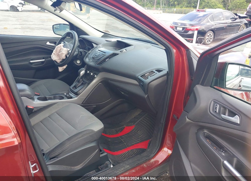 2015 FORD ESCAPE SE VIN: 1FMCU0G76FUB78982