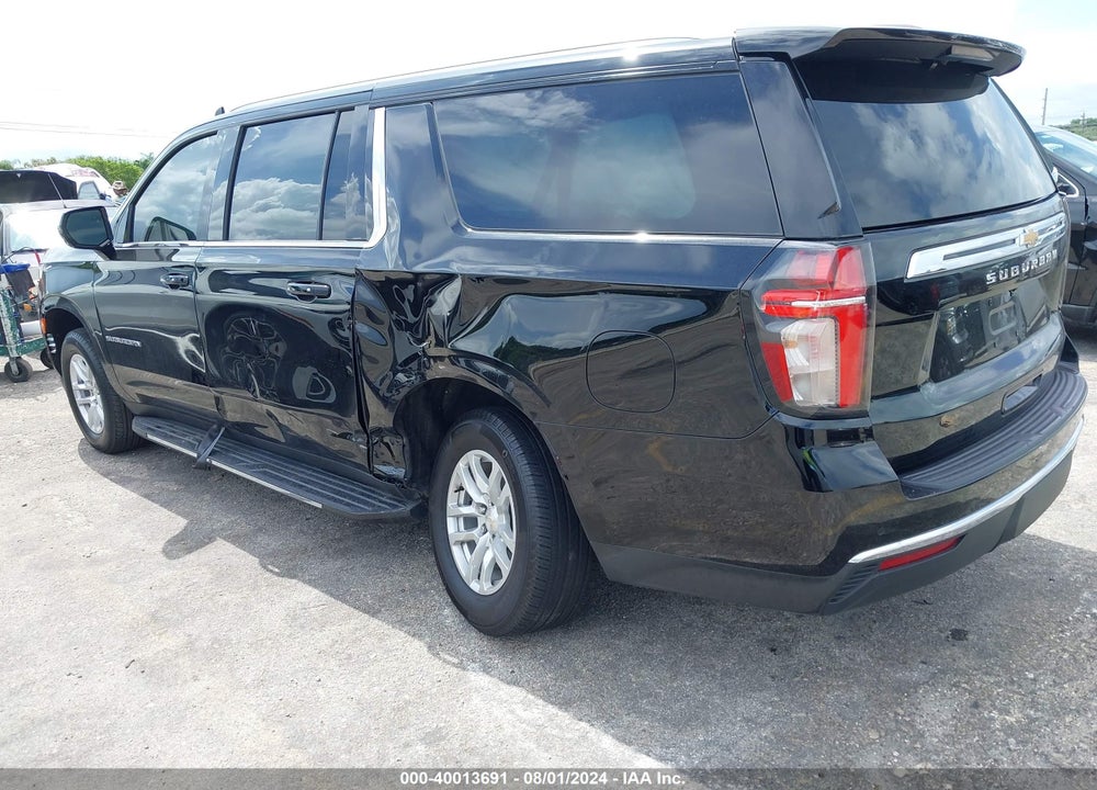 2021 CHEVROLET SUBURBAN 2WD LS VIN: 1GNSCBKDXMR362907