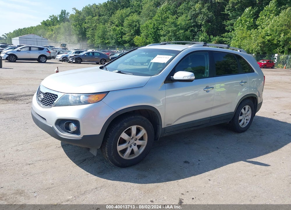 2012 KIA SORENTO LX VIN: 5XYKTDA61CG240893