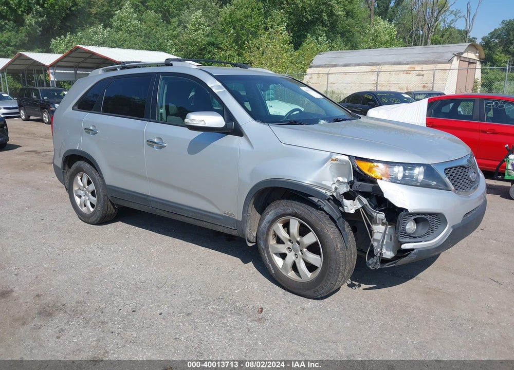 2012 KIA SORENTO LX VIN: 5XYKTDA61CG240893
