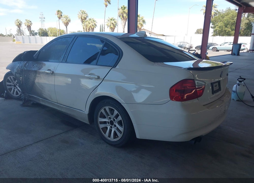 2007 BMW 328I VIN: WBAVA37527NL17021
