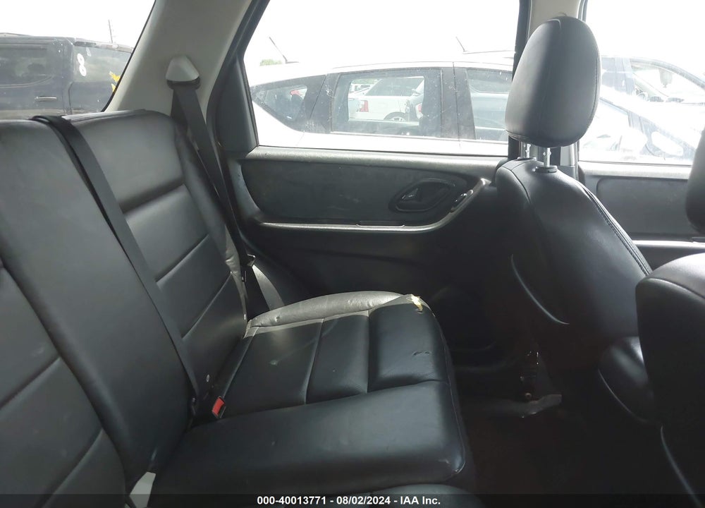 2005 FORD ESCAPE LIMITED VIN: 1FMCU04145KA90099