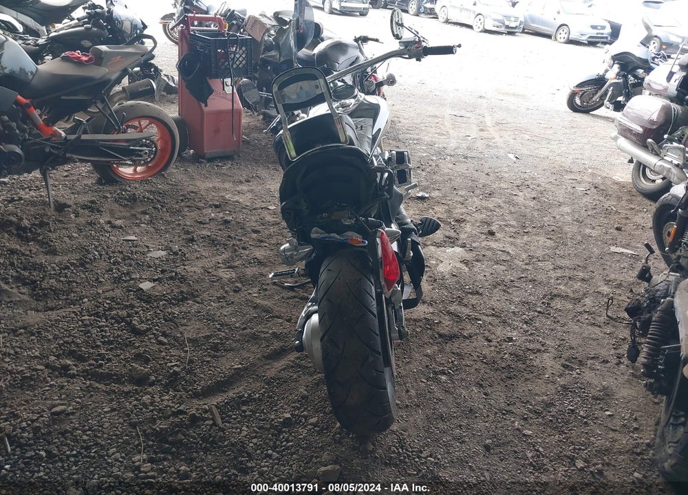 2010 HONDA VT1300 CR VIN: JH2SC6602AK000993