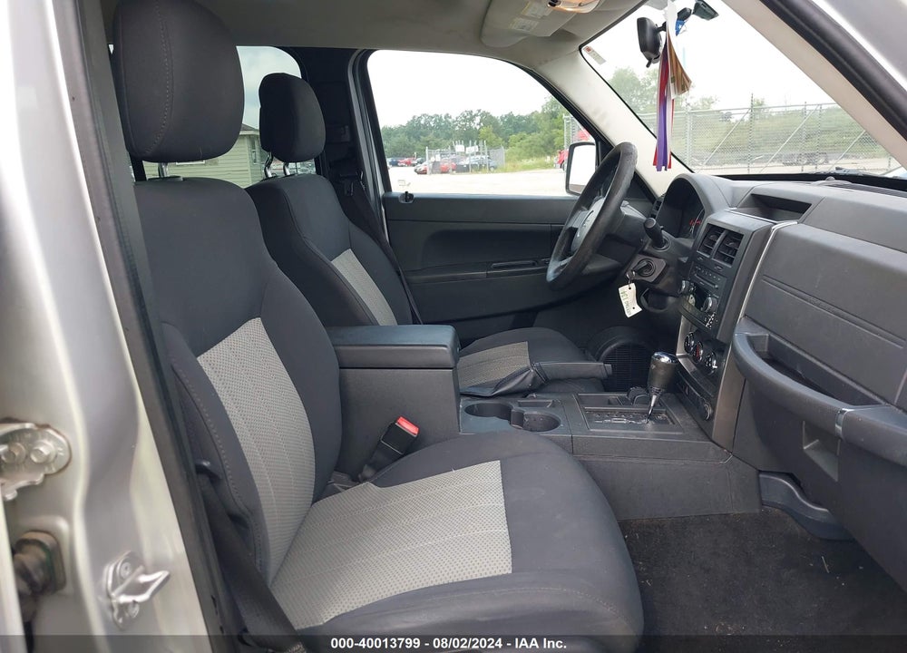 2010 JEEP LIBERTY SPORT VIN: 1J4PN2GK3AW122959