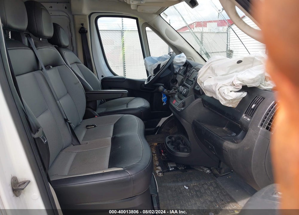 2018 RAM PROMASTER 2500 HIGH ROOF 136 WB VIN: 3C6TRVCG1JE108667