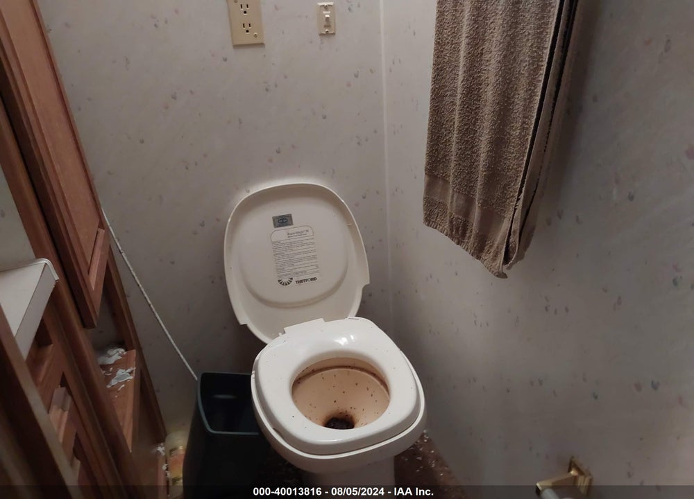 1993 JAYCO J-2650 RK LP VIN: 1UJCJ02NXP1KB0088