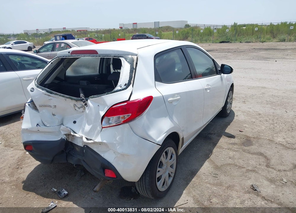 2012 MAZDA 2 SPORT VIN: JM1DE1KY5C0148080