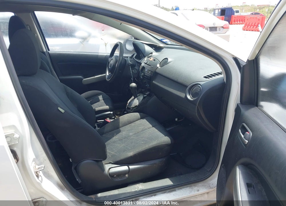 2012 MAZDA 2 SPORT VIN: JM1DE1KY5C0148080
