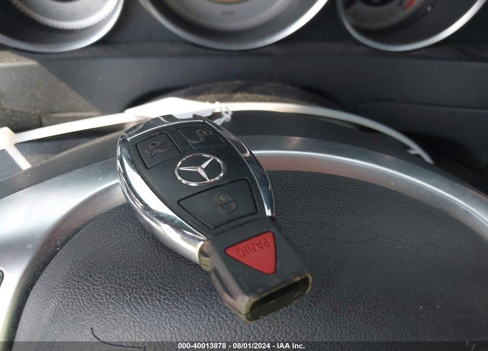 2012 MERCEDES-BENZ C 300 LUXURY 4MATIC/SPORT 4MATIC VIN: WDDGF8BB3CR198525