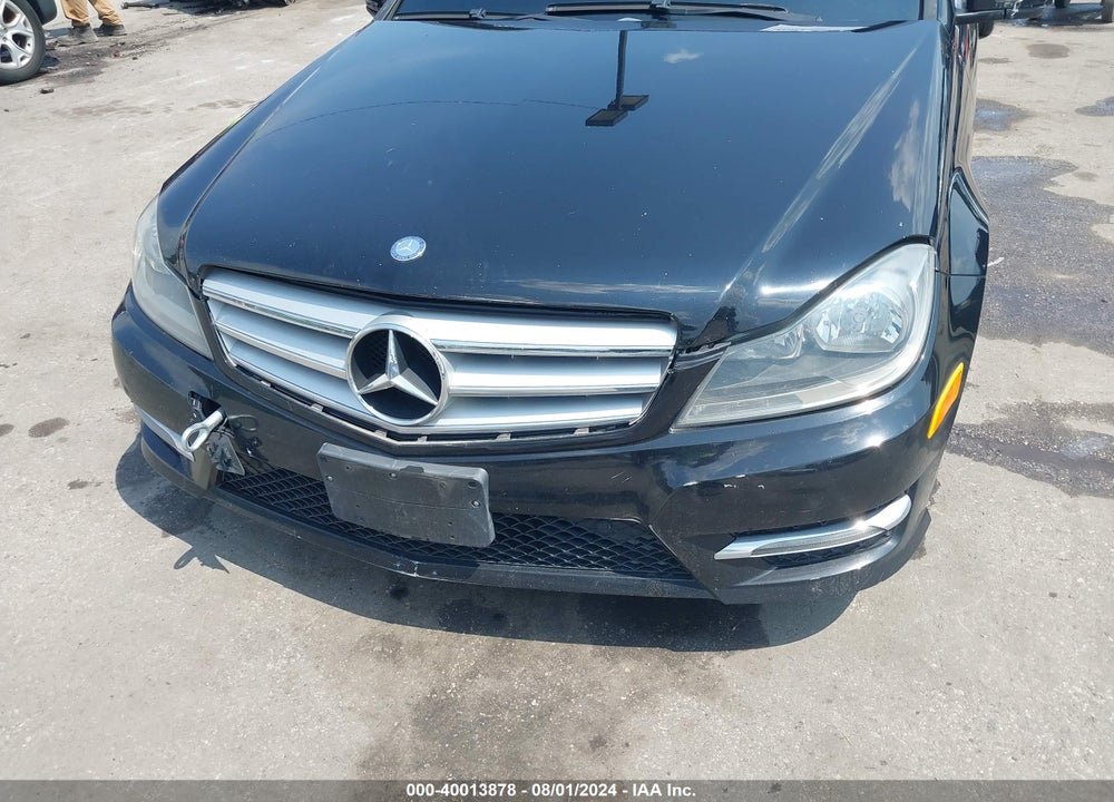2012 MERCEDES-BENZ C 300 LUXURY 4MATIC/SPORT 4MATIC VIN: WDDGF8BB3CR198525