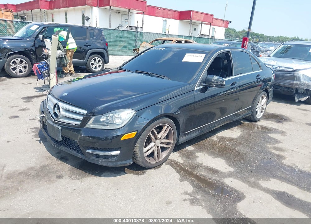 2012 MERCEDES-BENZ C 300 LUXURY 4MATIC/SPORT 4MATIC VIN: WDDGF8BB3CR198525