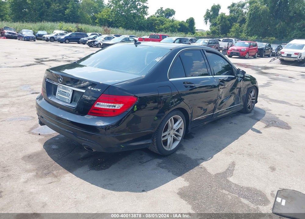 2012 MERCEDES-BENZ C 300 LUXURY 4MATIC/SPORT 4MATIC VIN: WDDGF8BB3CR198525