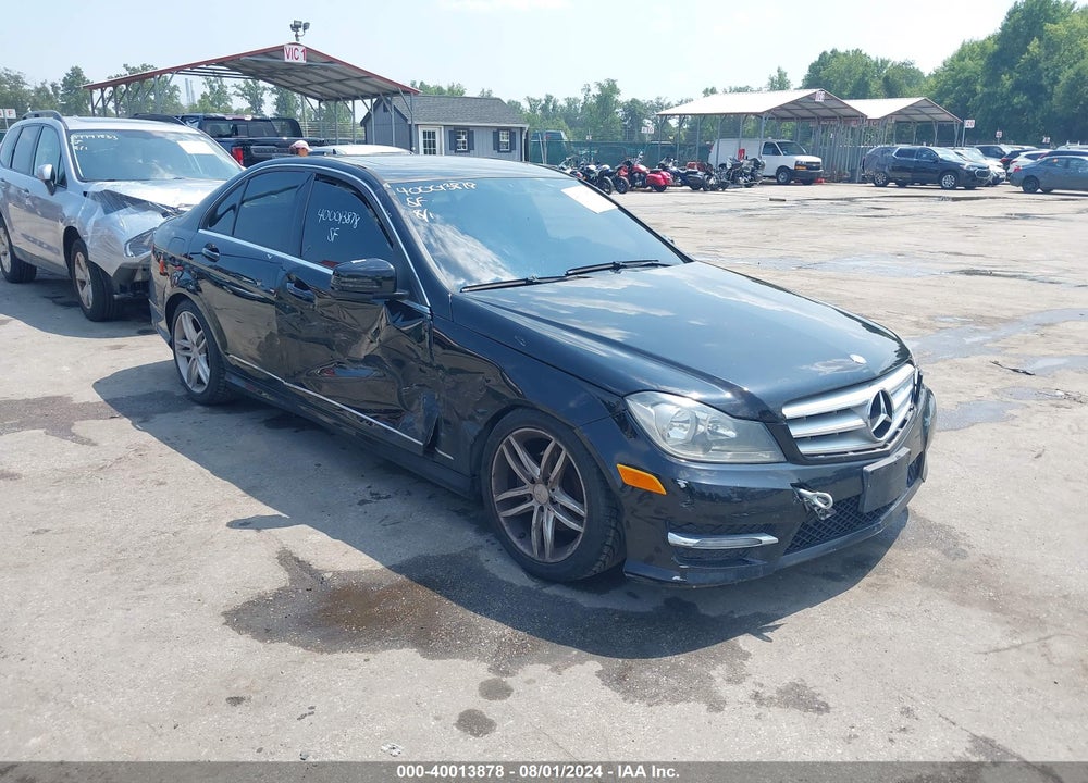 2012 MERCEDES-BENZ C 300 LUXURY 4MATIC/SPORT 4MATIC VIN: WDDGF8BB3CR198525