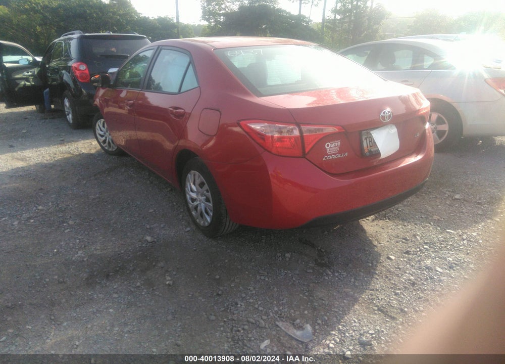2017 TOYOTA COROLLA LE VIN: 5YFBURHE9HP596437