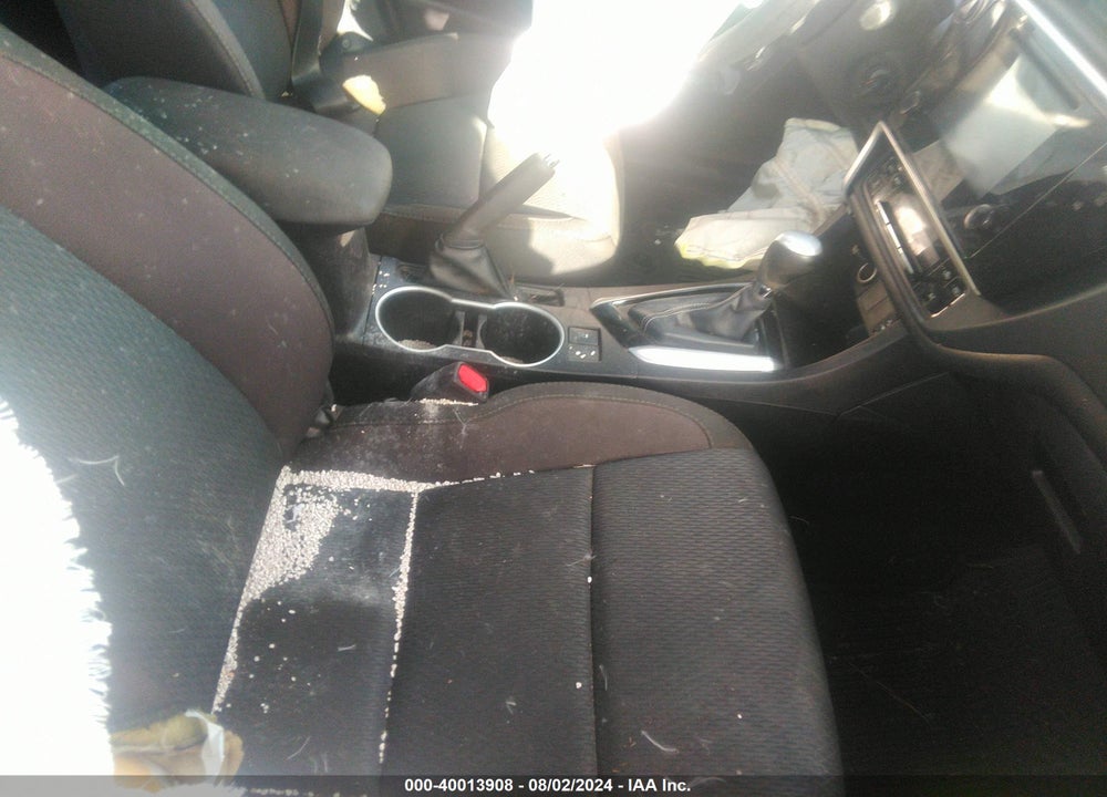 2017 TOYOTA COROLLA LE VIN: 5YFBURHE9HP596437