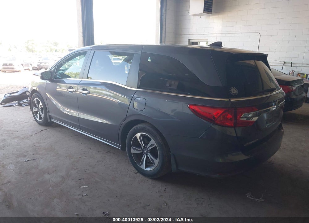 2019 HONDA ODYSSEY TOURING VIN: 5FNRL6H8XKB095201