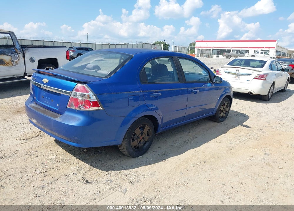 2009 CHEVROLET AVEO LT VIN: KL1TD56E99B622932