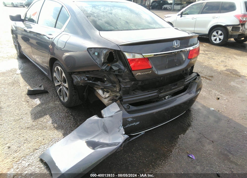 2015 HONDA ACCORD SPORT VIN: 1HGCR2F57FA245402