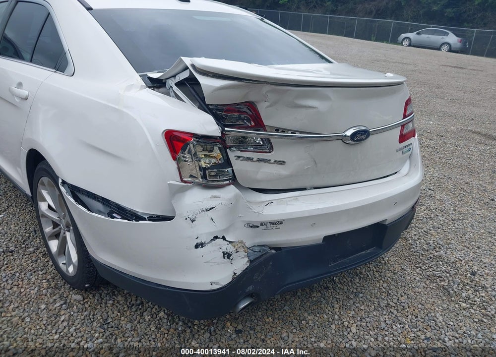 2013 FORD TAURUS LIMITED VIN: 1FAHP2J88DG100820