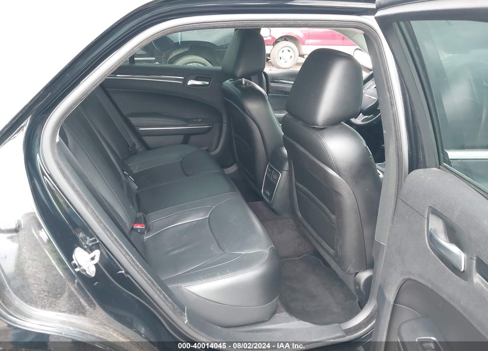 2017 CHRYSLER 300 LIMITED VIN: 2C3CCAAG7HH521704