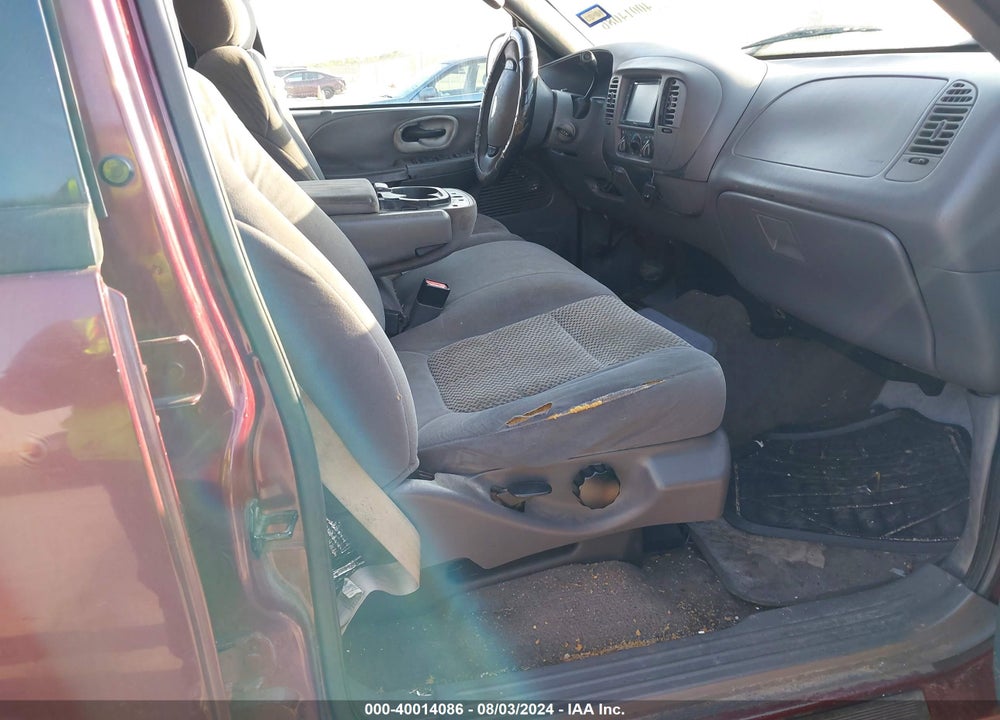 2003 FORD F-150 LARIAT/XLT VIN: 1FTRW07673KA57417