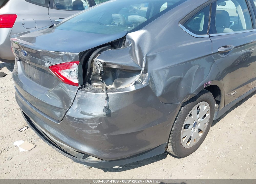 2013 FORD FUSION S VIN: 3FA6P0G78DR161667