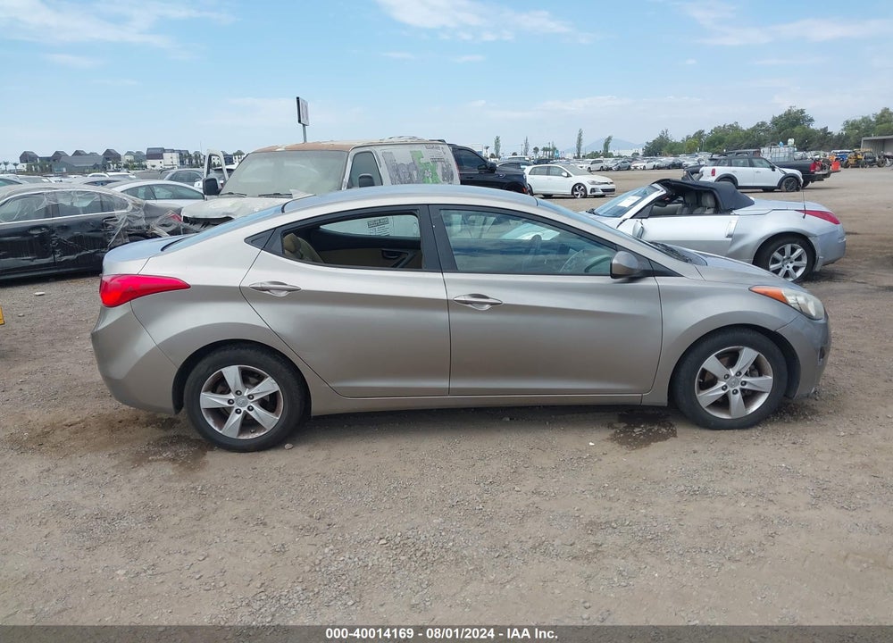 2013 HYUNDAI ELANTRA GLS VIN: 5NPDH4AE8DH358242