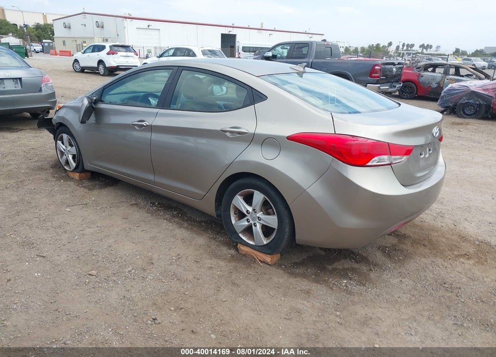 2013 HYUNDAI ELANTRA GLS VIN: 5NPDH4AE8DH358242