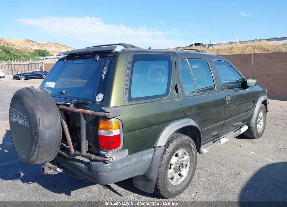 1998 NISSAN PATHFINDER VIN: JN8AR05Y1WW235493