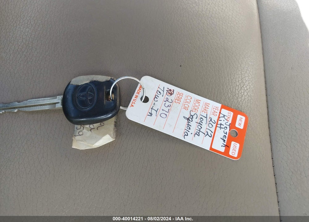 2012 TOYOTA SEQUOIA LIMITED 5.7L V8 VIN: 5TDJY5G12CS066205