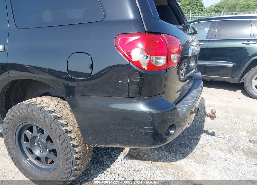 2012 TOYOTA SEQUOIA LIMITED 5.7L V8 VIN: 5TDJY5G12CS066205