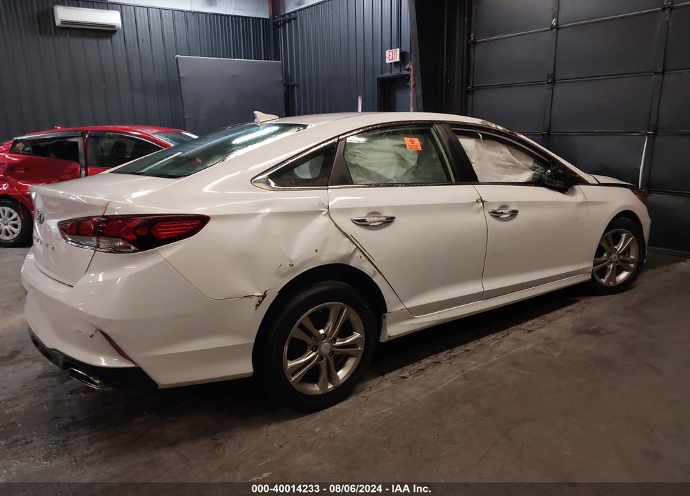 2019 HYUNDAI SONATA VIN: 5NPE34AF3KH747038