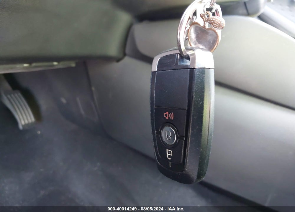 2020 FORD ESCAPE SE VIN: 1FMCU0G63LUA63520