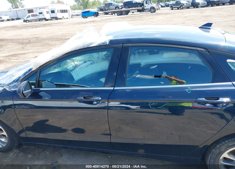 2020 FORD FUSION VIN: 3FA6P0HDXLR186928