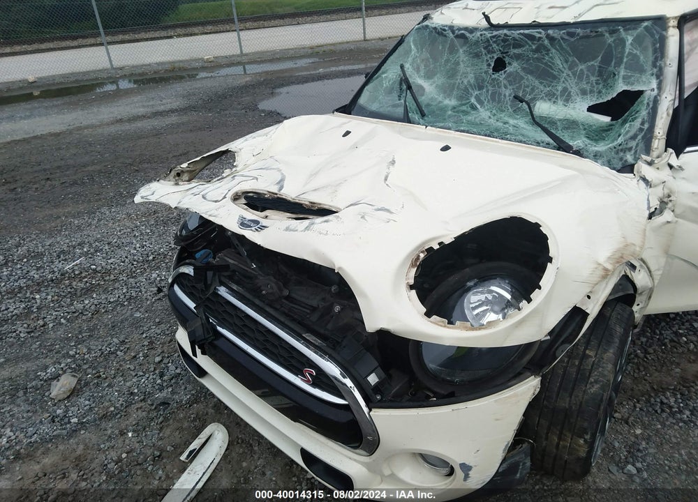 2019 MINI HARDTOP COOPER S VIN: WMWXP7C53K2C62564
