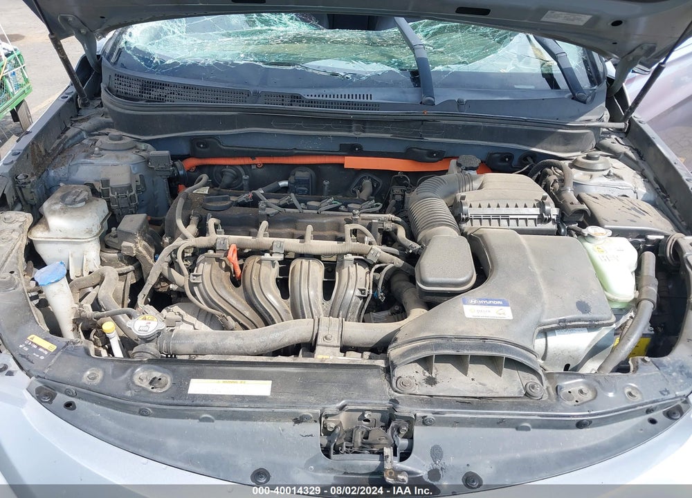 2015 HYUNDAI SONATA HYBRID VIN: KMHEC4A42FA119026