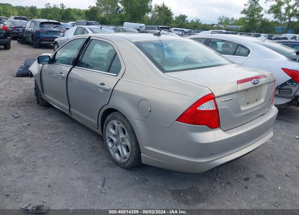 2010 FORD FUSION SE VIN: 3FAHP0HAXAR409349