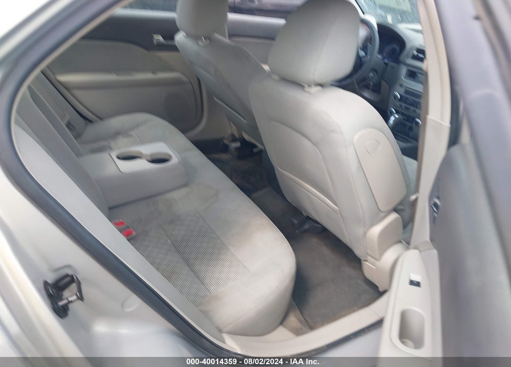 2010 FORD FUSION SE VIN: 3FAHP0HAXAR409349