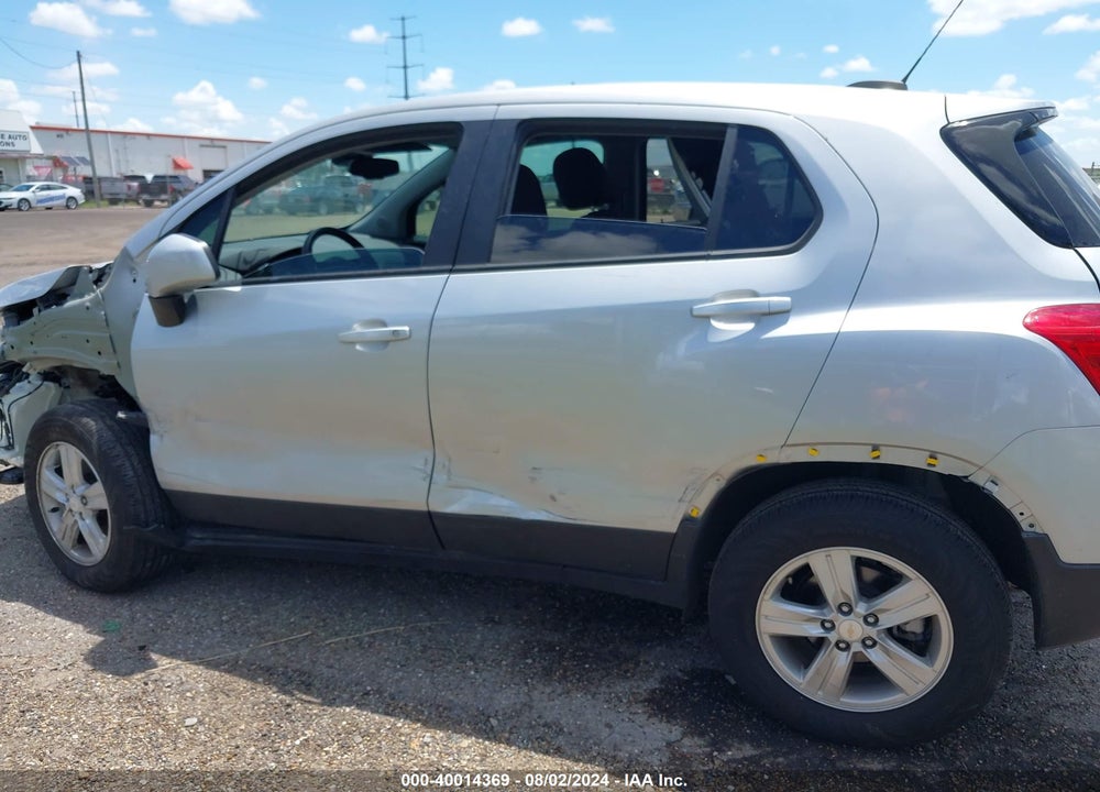 2022 CHEVROLET TRAX AWD LS VIN: KL7CJNSM0NB545230
