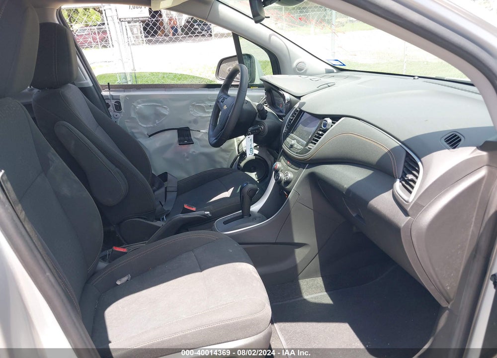 2022 CHEVROLET TRAX AWD LS VIN: KL7CJNSM0NB545230
