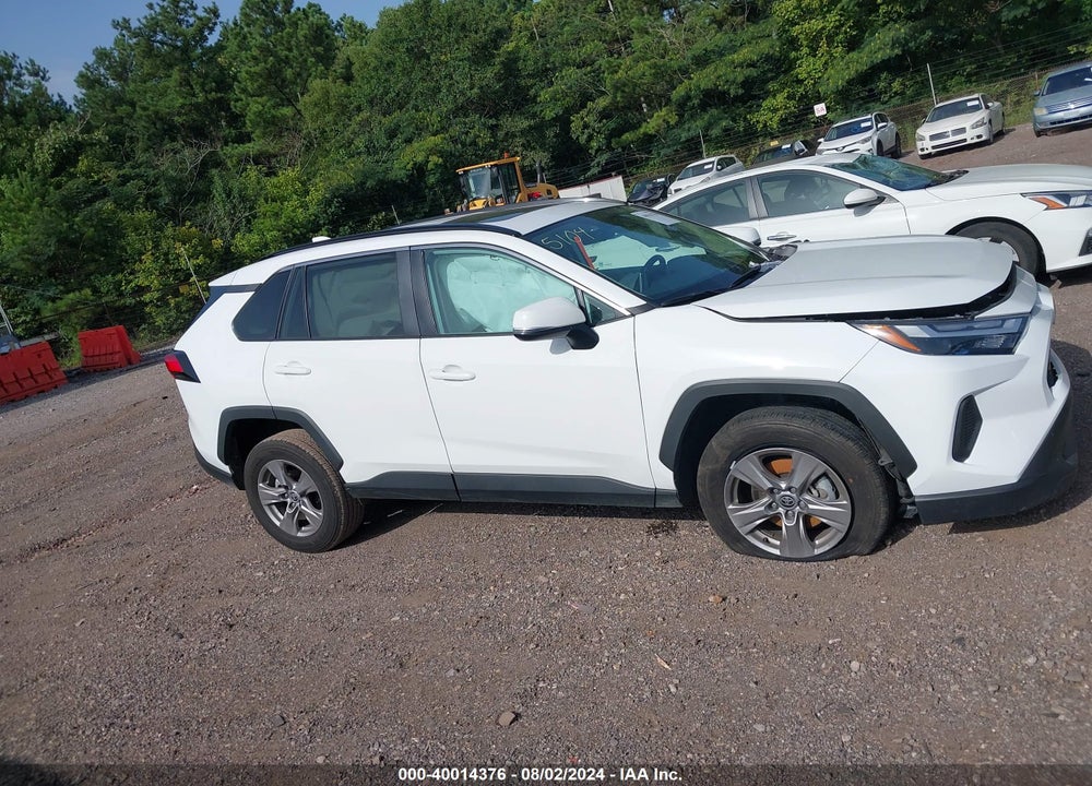 2023 TOYOTA RAV4 XLE VIN: 2T3W1RFV5PW292197