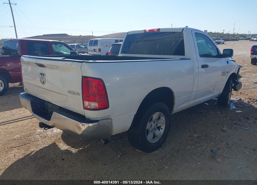 2015 RAM 1500 VIN: 3C6JR7AT7FG647776