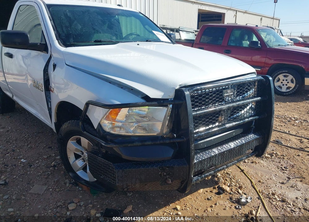 2015 RAM 1500 VIN: 3C6JR7AT7FG647776