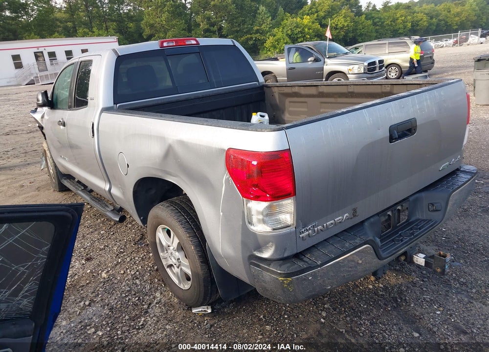2012 TOYOTA TUNDRA GRADE 5.7L V8 VIN: 5TFUW5F18CX213495
