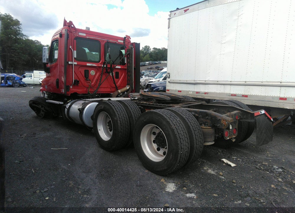 2015 FREIGHTLINER CASCADIA 125 VIN: 3AKJGEDV1FDGJ6336