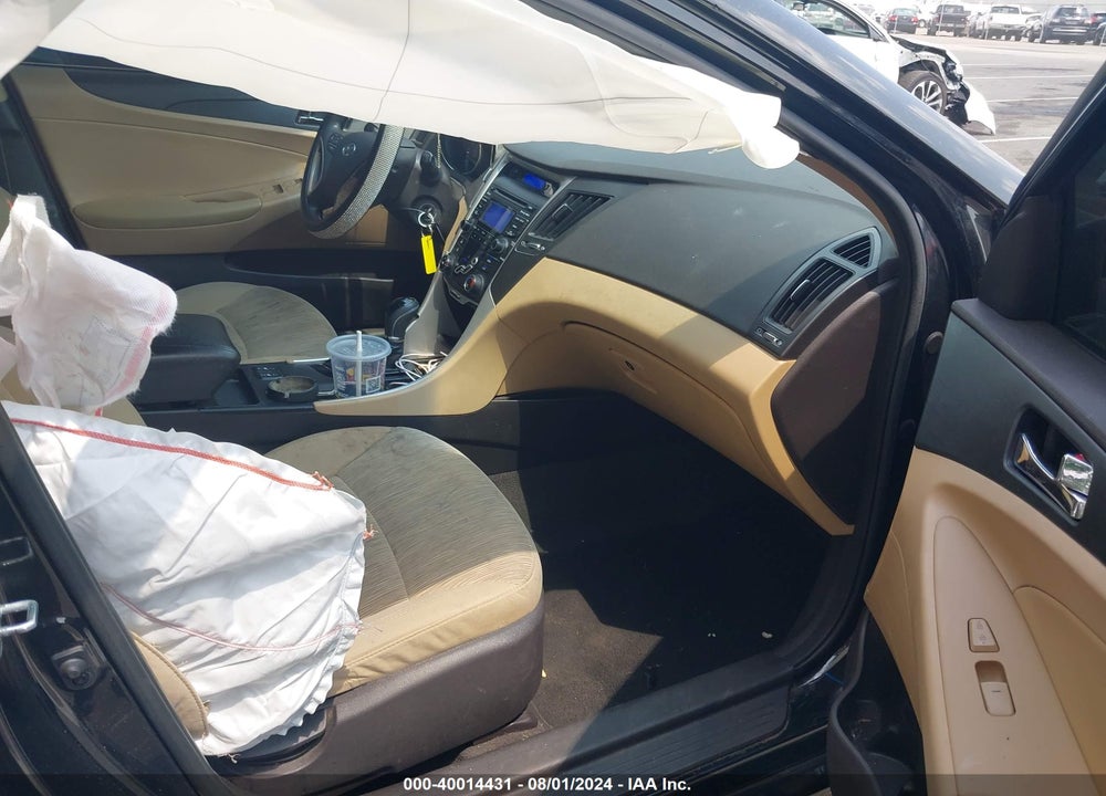 2013 HYUNDAI SONATA GLS VIN: 5NPEB4AC4DH670997