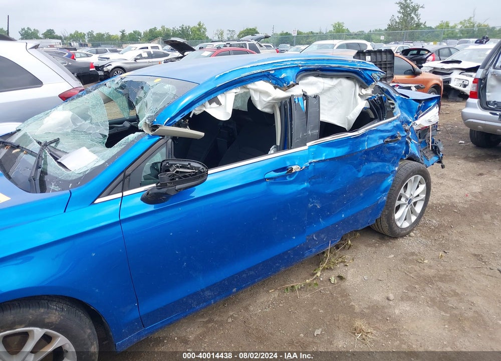 2019 FORD FUSION VIN: 3FA6P0HD4KR282309