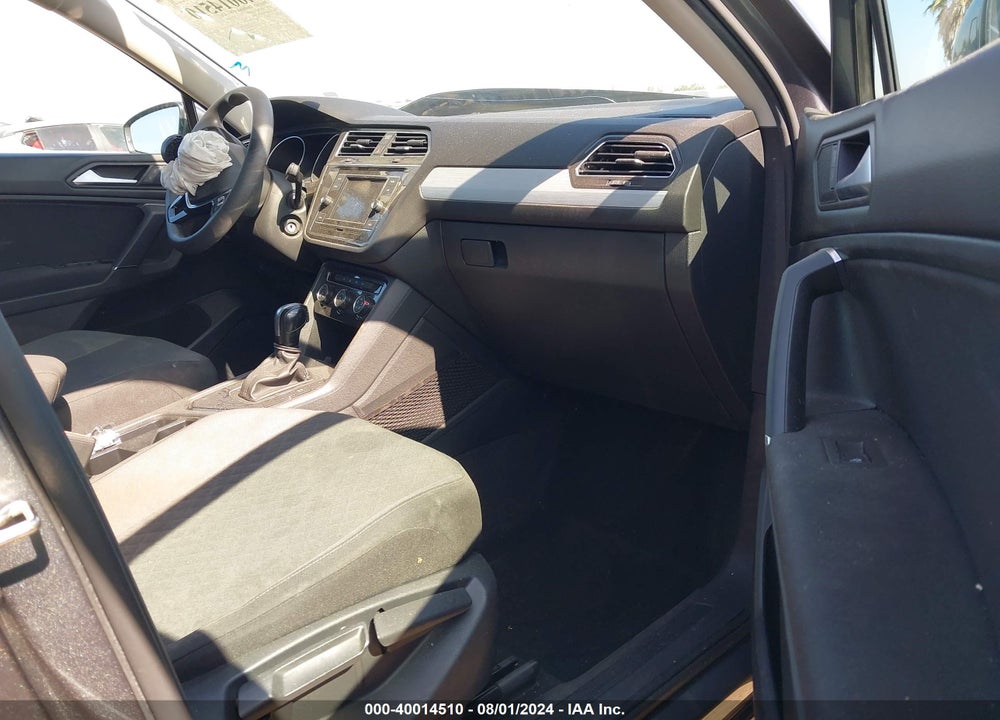 2020 VOLKSWAGEN TIGUAN 2.0T S VIN: 3VV1B7AXXLM134052