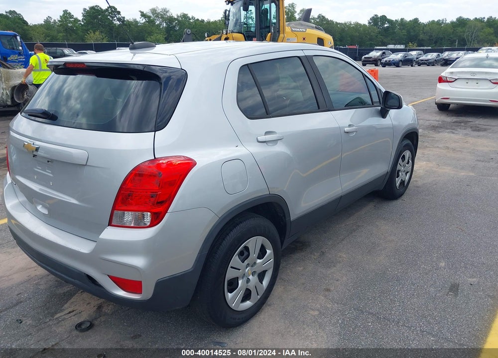 2018 CHEVROLET TRAX LS VIN: 3GNCJKSB7JL281665